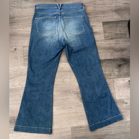 VERONICA BEARD Carson High-Rise Jean | Ankle
Hem - Picture 9 of 9